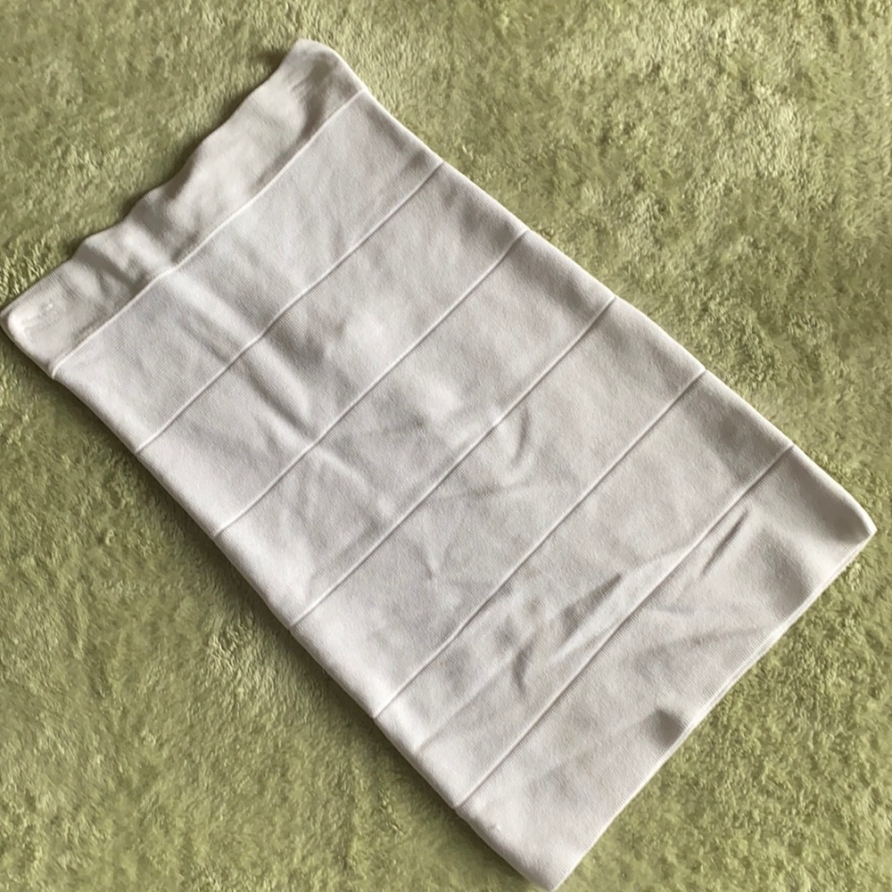 Bebe pencil skirt